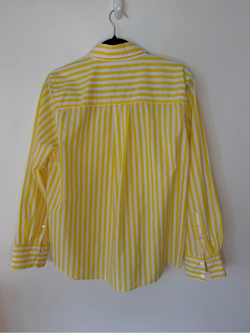 Banana Republic Yellow and White Striped Shirt woman’s size large cotton - Picture 4 of 7